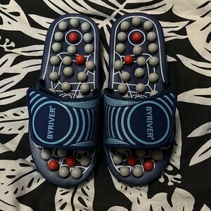 NEW in Box - Byriver Rotating Shiatsu Massage Slippers
